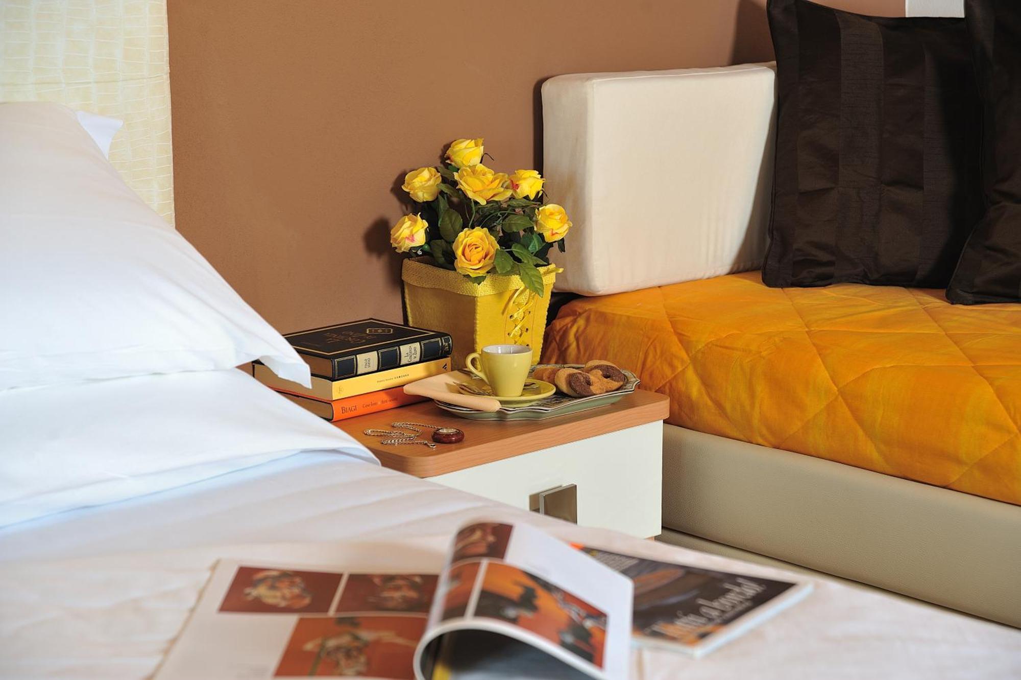 Hotel Favorita Cesenatico Ngoại thất bức ảnh