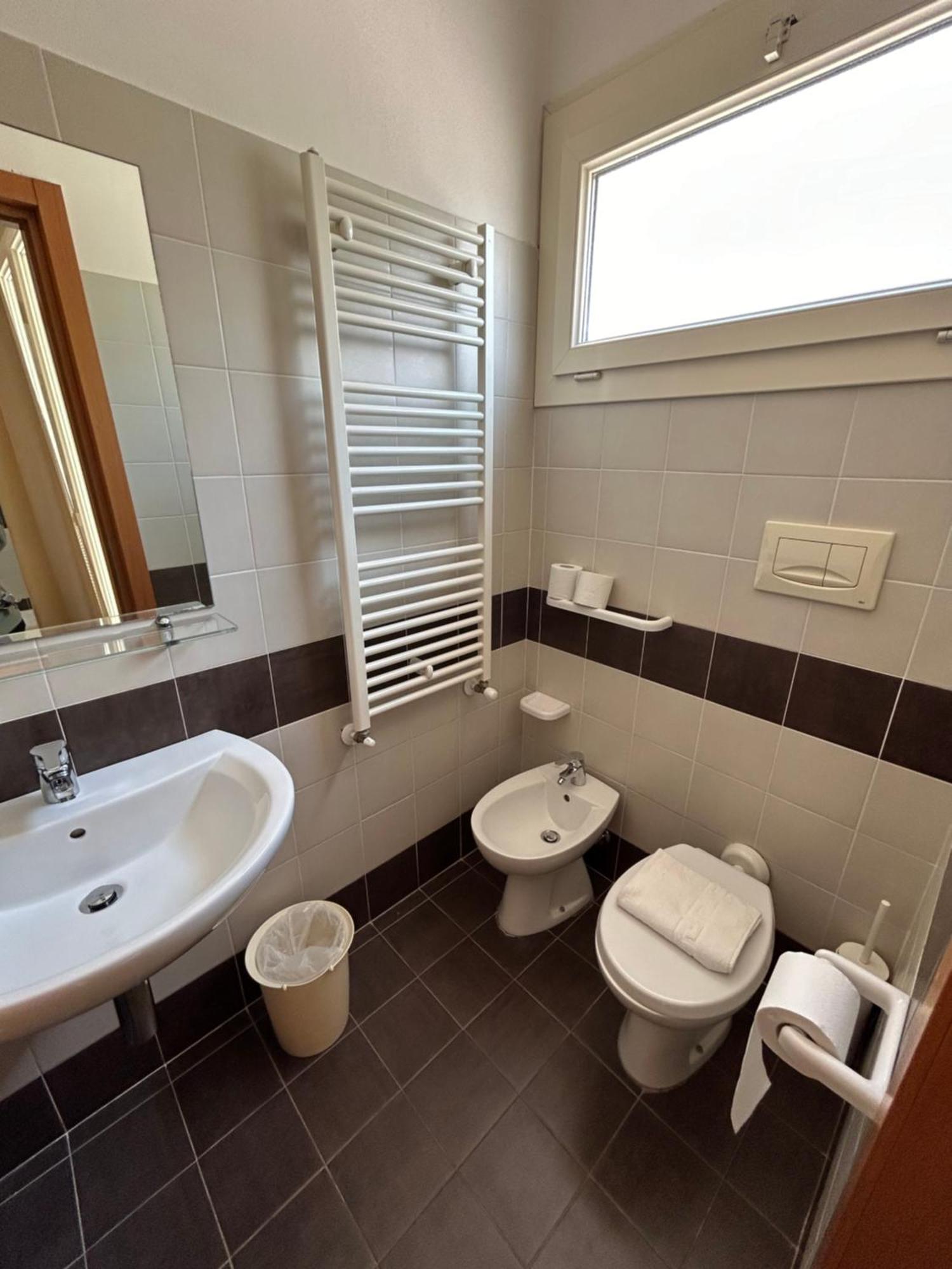 Hotel Favorita Cesenatico Ngoại thất bức ảnh