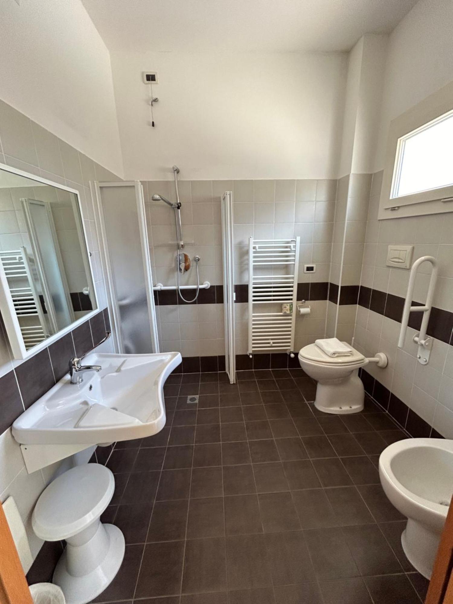 Hotel Favorita Cesenatico Ngoại thất bức ảnh